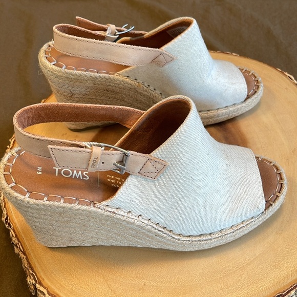 NWT TOMS Monica natural Oxford wedge size size 9, never worn - Picture 6 of 12